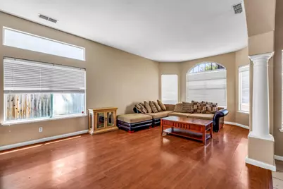 9063 Old Creek Drive, Elk Grove, CA 95758 - Photo 9
