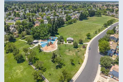 9063 Old Creek Drive, Elk Grove, CA 95758 - Photo 57