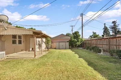1221 S Pleasant Avenue, Lodi, CA 95240 - Photo 37