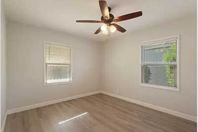 1221 S Pleasant Avenue, Lodi, CA 95240 - Photo 21