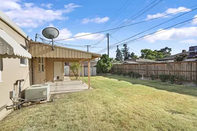 1221 S Pleasant Avenue, Lodi, CA 95240 - Photo 31
