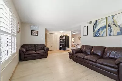 5905 Merlindale Drive, Citrus Heights, CA 95610 - Photo 5