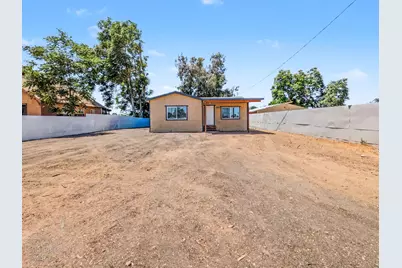 1605 El Dorado Avenue, Modesto, CA 95358 - Photo 1