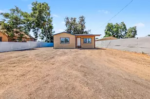 1605 El Dorado Ave, Modesto, CA 95358 - Photo 1