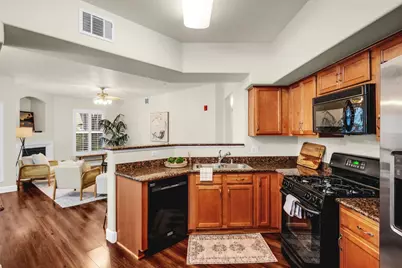 1259 Milano Drive #5, West Sacramento, CA 95691 - Photo 15