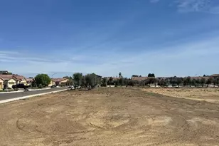 636 Pinelli Dr, Los Banos, CA 93635 - Photo 9