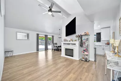 384 Du Bois Avenue, Sacramento, CA 95838 - Photo 3
