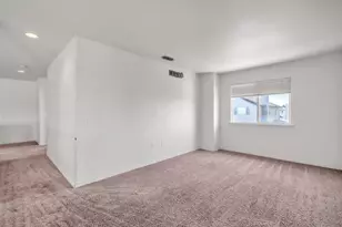 8859 Shasta Lily Dr, Elk Grove, CA 95624 - Photo 37