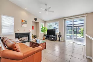9516 Grasmeer Way, Elk Grove, CA 95624 - Photo 15