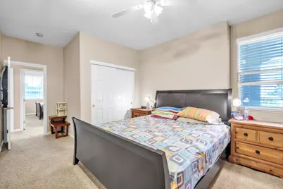 9516 Grasmeer Way, Elk Grove, CA 95624 - Photo 31