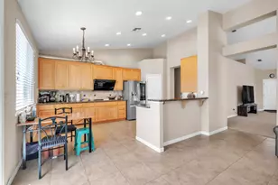9516 Grasmeer Way, Elk Grove, CA 95624 - Photo 17