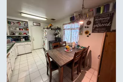 1917 Dartmouth Court, Modesto, CA 95350 - Photo 5