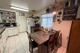 1917 Dartmouth Ct, Modesto, CA 95350 - Photo 5