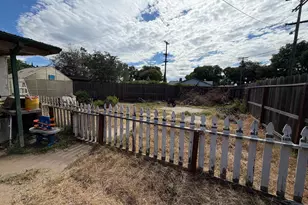 1917 Dartmouth Ct, Modesto, CA 95350 - Photo 13