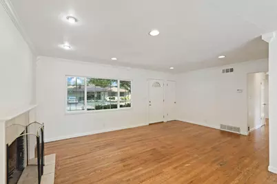 21 W Mayfair Avenue, Stockton, CA 95207 - Photo 11