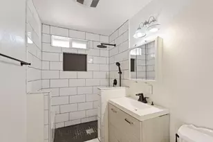 21 W Mayfair Ave, Stockton, CA 95207 - Photo 25