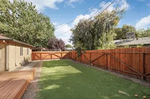 21 W Mayfair Ave, Stockton, CA 95207 - Photo 31