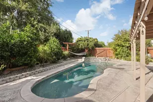 21 W Mayfair Ave, Stockton, CA 95207 - Photo 35