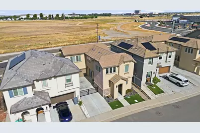 1060 Sagittaria Circle, Rocklin, CA 95765 - Photo 3
