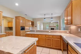 425 Crescent Dr, Roseville, CA 95678 - Photo 25