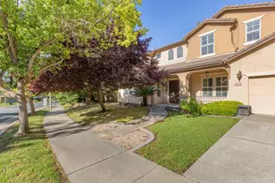 425 Crescent Dr, Roseville, CA 95678 - Photo 3