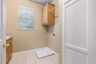 425 Crescent Dr, Roseville, CA 95678 - Photo 49