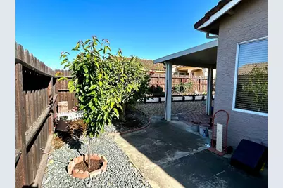 8031 Clanfield Way, Sacramento, CA 95829 - Photo 11