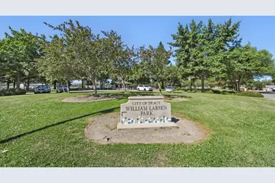 1840 Village Drive, Tracy, CA 95376 - Photo 33