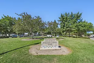 1840 Village Dr, Tracy, CA 95376 - Photo 33