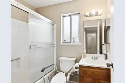 1840 Village Drive, Tracy, CA 95376 - Photo 21