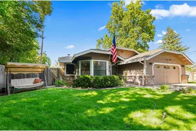 5443 Bridge Creek Lane, Carmichael, CA 95608 - Photo 3