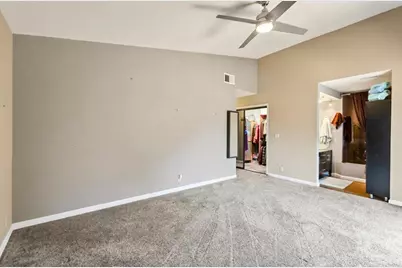 5443 Bridge Creek Lane, Carmichael, CA 95608 - Photo 15