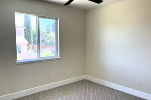 13211 Rivercrest Dr, Waterford, CA 95386 - Photo 13