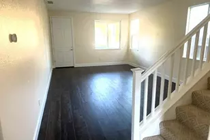 13211 Rivercrest Dr, Waterford, CA 95386 - Photo 3