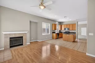 8161 Grisham Way, Elk Grove, CA 95758 - Photo 17