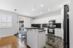 11 Sabre Ct, Sacramento, CA 95835 - Photo 13