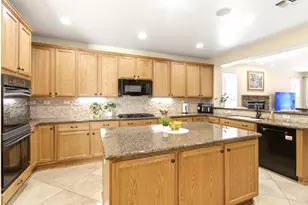 1090 Thornhill Ln, Lincoln, CA 95648 - Photo 15