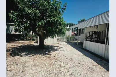N Highway 99 #17, Stockton, CA 95212 - Photo 27