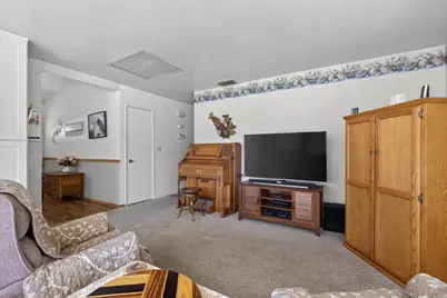 6528 Mossview Way, Citrus Heights, CA 95621 - Photo 7