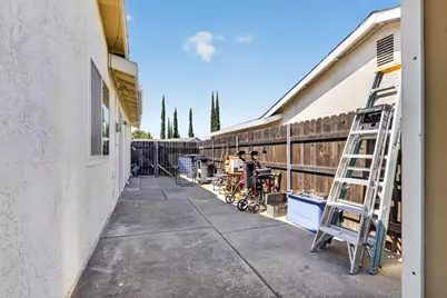 6528 Mossview Way, Citrus Heights, CA 95621 - Photo 33