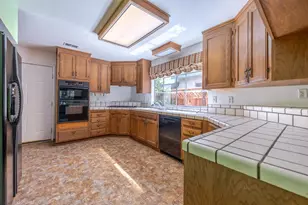 2255 Nina St, Hayward, CA 94541 - Photo 11