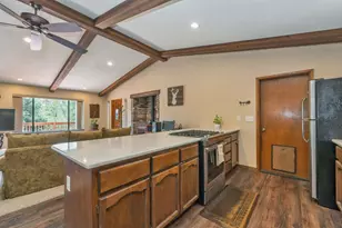 5933 Pennyroyal Dr, Pollock Pines, CA 95726 - Photo 15