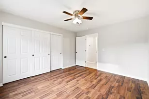 8624 W Wing Dr, Elk Grove, CA 95758 - Photo 15