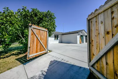 7129 Canaveral Way, North Highlands, CA 95660 - Photo 43
