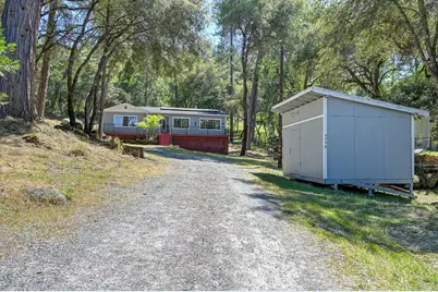 5758 Vacation Boulevard, Somerset, CA 95684 - Photo 13