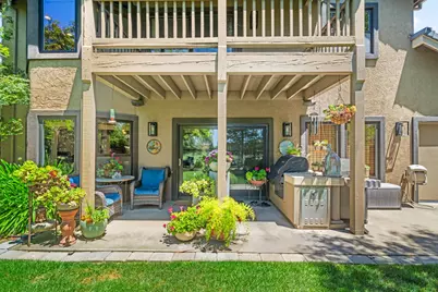 9033 Laguna Lake Way, Elk Grove, CA 95758 - Photo 53
