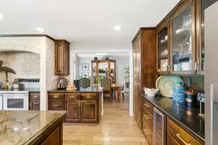 9033 Laguna Lake Way, Elk Grove, CA 95758 - Photo 23