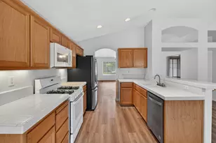 9772 Sand Hollow Way, Elk Grove, CA 95757 - Photo 19