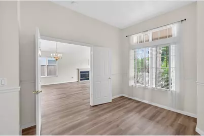 9772 Sand Hollow Way, Elk Grove, CA 95757 - Photo 11
