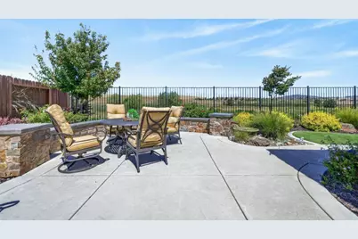 1087 Catalina Way, El Dorado Hills, CA 95762 - Photo 7